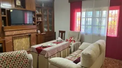 Chalet en venta en Calle Urbanizacion Buenavista, Número 23