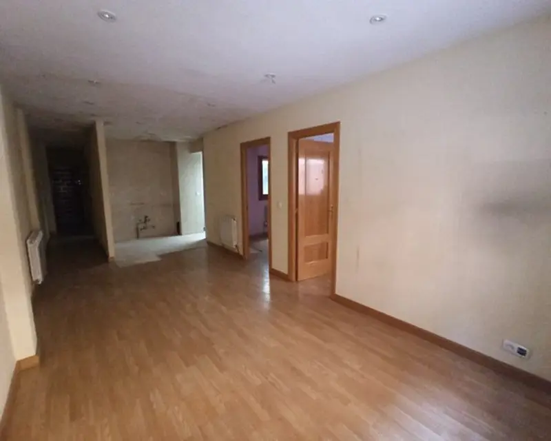 Piso 83m2 2 habitaciones Cobaleda Avila