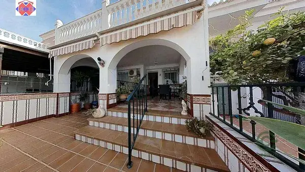 Casa en Castell de Ferro 4 dormitorios 2 baños reformada