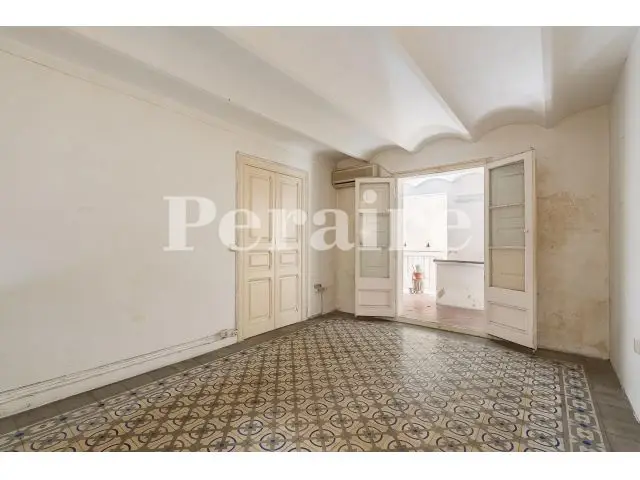 Casa Ramos Doble Uso Local y Vivienda en Gràcia