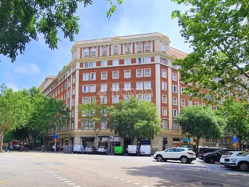 Box/plaza de garaje en venta en Carrer de la Indústria