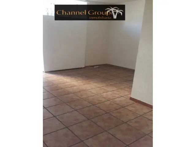 Se Alquila Local Comercial Reformado Ideal Peluqueria Estetica