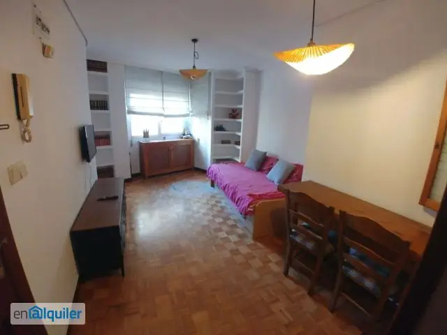 Alquiler piso amueblado Centro - ayuntamiento