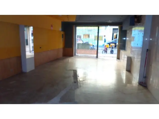Alquiler Local Comercial Elda 90m2 Avenida de Chapí