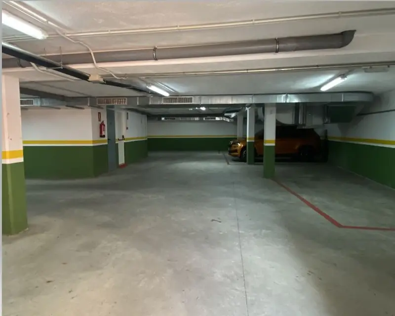Garaje en Venta en Ribeira 21m2