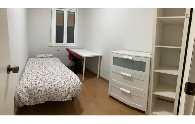 Alquiler Apartamento 4 Dormitorios Barcelona Vilapicina