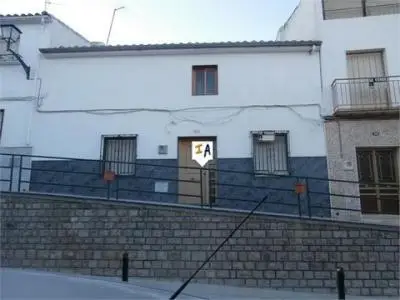 Casa Adosada 5 Dormitorios Alcaudete Jaen Reforma