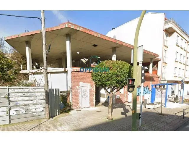 Edificio Plurifamiliar Meicende Obra Parada