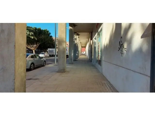 Local Comercial en Alquiler El Ejido 175m2