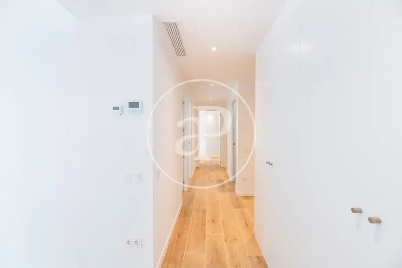 Apartamento en Alquiler Esplugues de Llobregat 3 Dormitorios 2 Baños