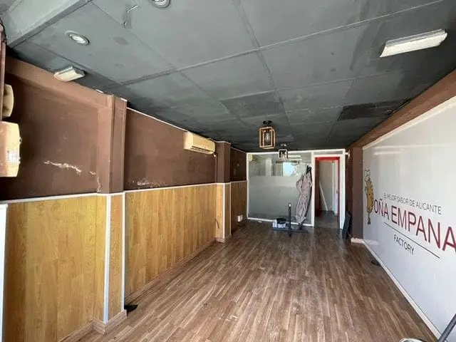 Local Comercial en Alquiler Albufereta Alicante