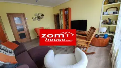 Piso en Venta Aguilar de Campoo Calle Alfonso X Reformado 3 Dormitorios