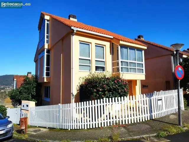 Chalet En Urbanización Monte Devesa