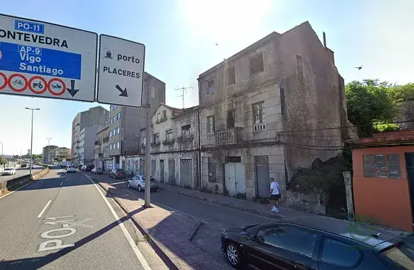 Edificio para rehabilitar en Pontevedra 002ha