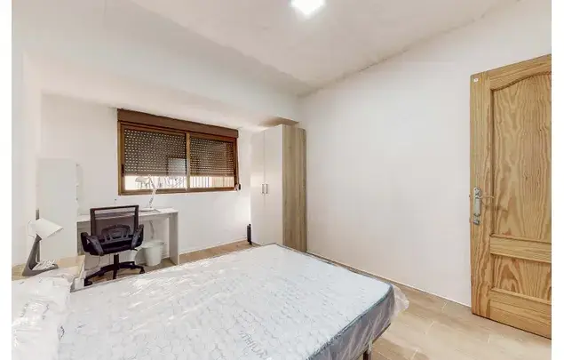 Habitacion 85m2 Castellon de la Plana Alquiler Medio Largo Plazo