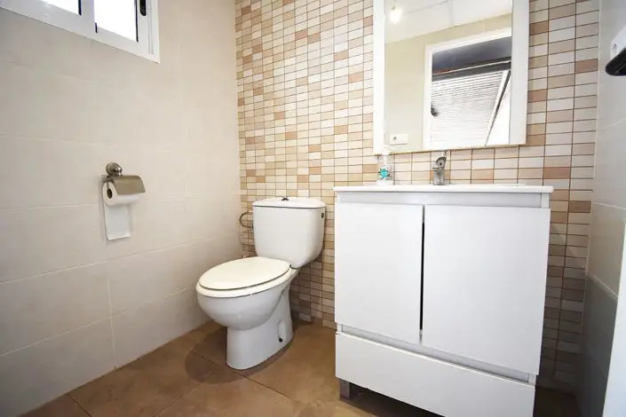 Villa en Venta Monserrat 3 Dormitorios Piscina Jardin