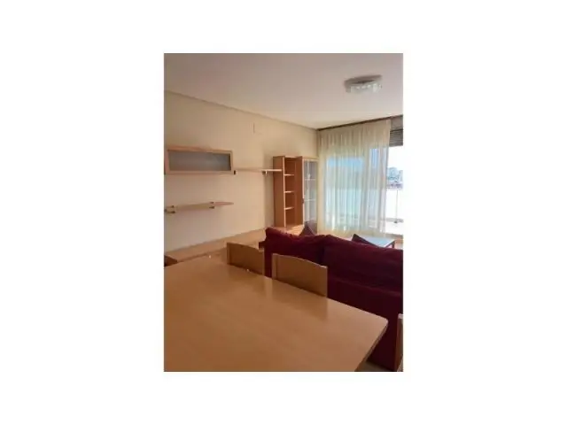 Apartamento en Benicasim con Vistas al Mar y Piscina
