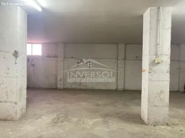 Plaza de Parking en Balerma: Amplia y de facil acceso