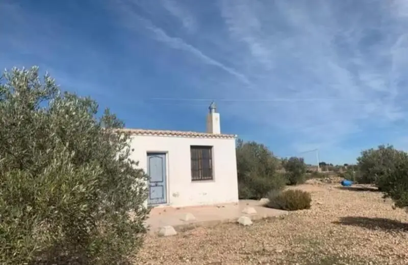 Casa de Campo en Caudete con 6000m2
