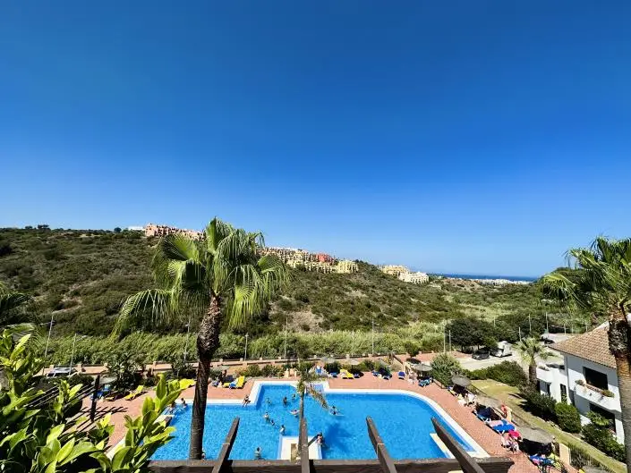 Penthouse 2 Dormitorios Vistas al Mar Golf Piscina