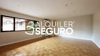 Piso en Alquiler Rozas Centro 120m2 3 Dormitorios