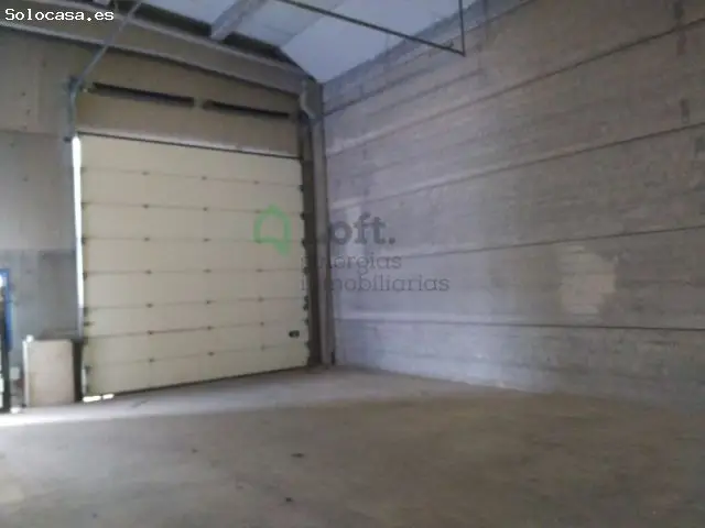 Nave Industrial 381m2 Polígono El Nevero Badajoz Venta Alquiler