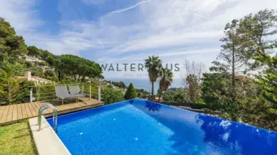 Chalet en venta en Carrer de la Cala, cerca de Carrer del Mirador de la Cala