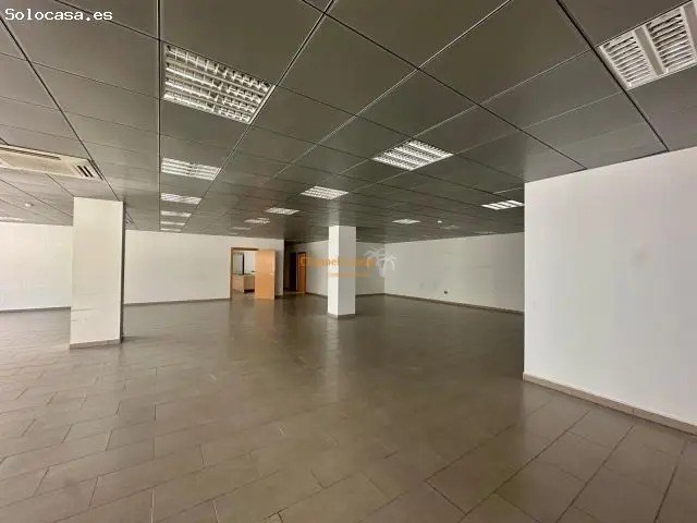 Local en Alquiler Torrellano 350m2 Oficina Estudio