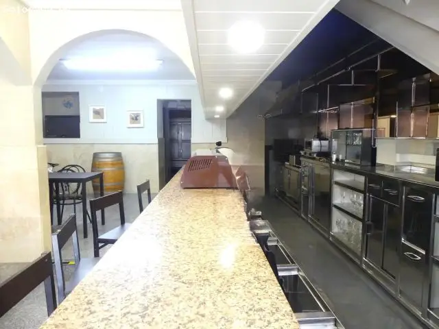 Bar Restaurante en Alquiler Granollers Equipado con Licencia