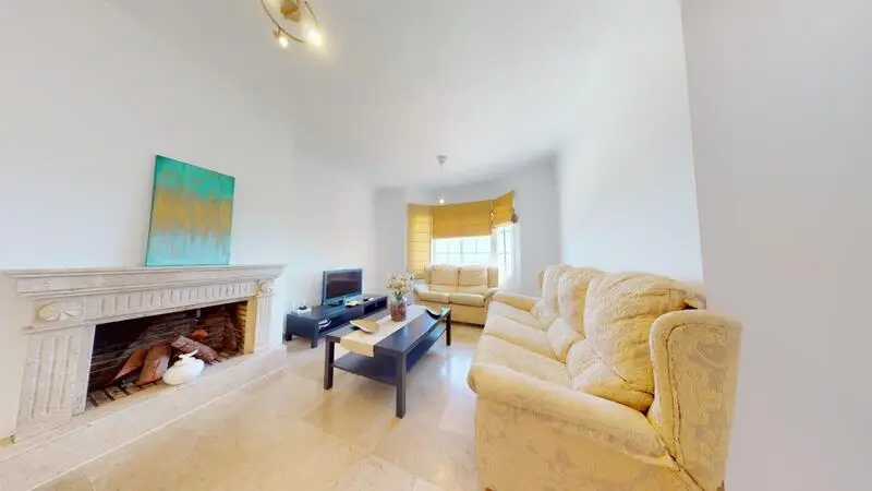 Villa de Lujo en Venta en La Mairena Malaga