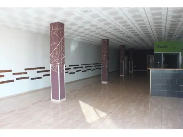 Excelente Local Comercial 200m2 Esquina Alta Visibilidad