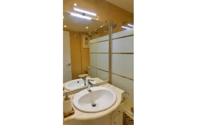 Apartamento en Cala Vinyes Mallorca 90m2 con Vistas al Mar
