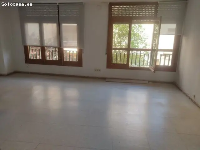 Entresuelo Centrico Almansa 100m2 Oficinas