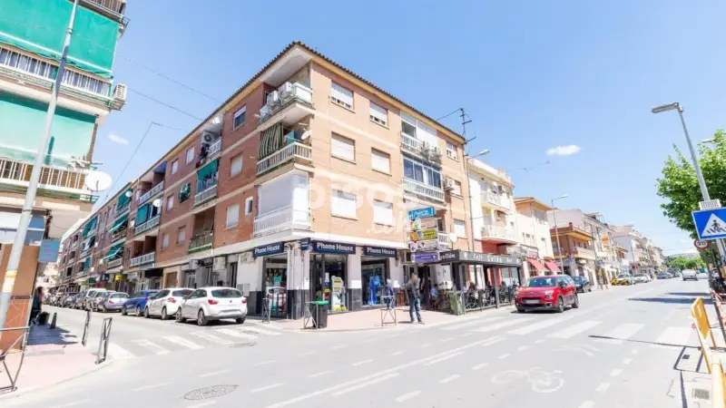 Piso en Venta en Albolote - 3 Dormitorios - Excelente Ubicacion