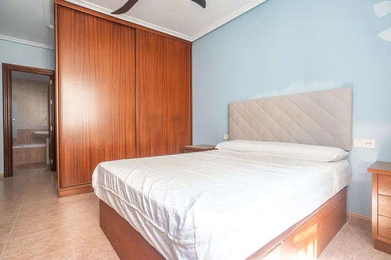 Venta Piso 3 Dormitorios Almedina Almería