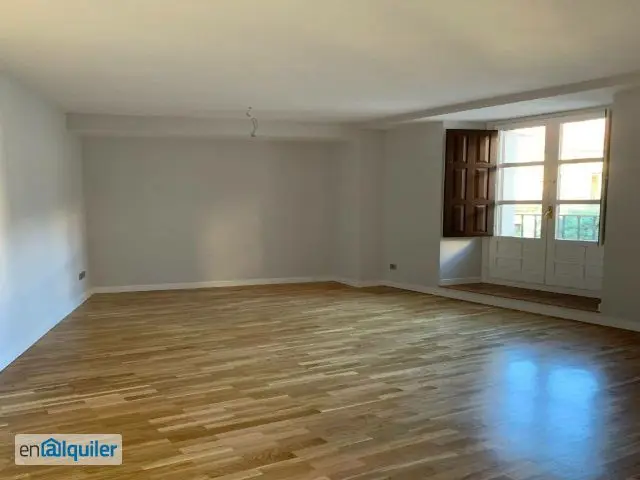 Alquiler Piso Reformado 132m2 Ascensor Plaza Mayor