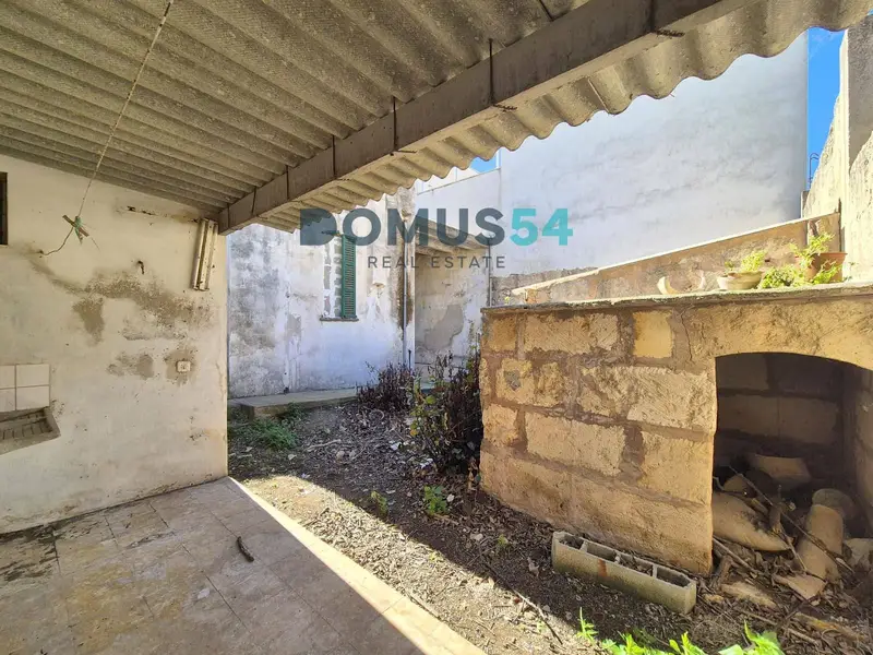 Chalet en venta Sa Pobla Mallorca para reformar 190m2