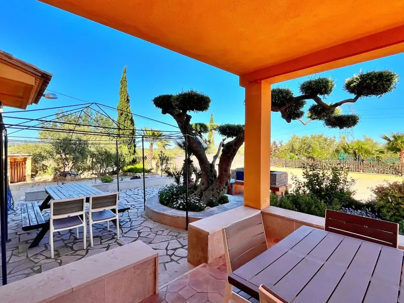 Chalet en venta en Camarles Tarragona con vistas panorámicas