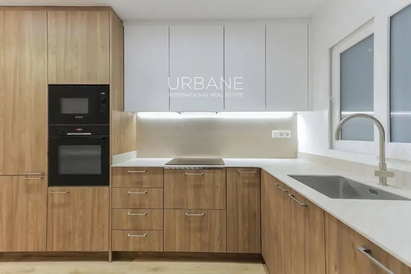 Apartamento en venta Eixample Barcelona 3 habitaciones 2 baños