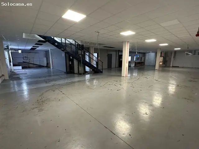 Alquiler Nave Industrial Igualada Les Comes 1080m2