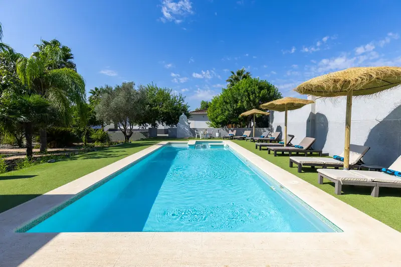 Casa Villa 5 Dormitorios Alicante Almoradi Alquiler Familia