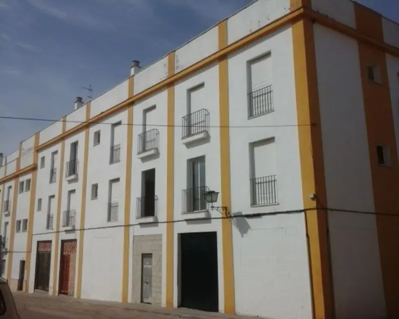 Piso 85m2 2 habitaciones Burguillos Sevilla
