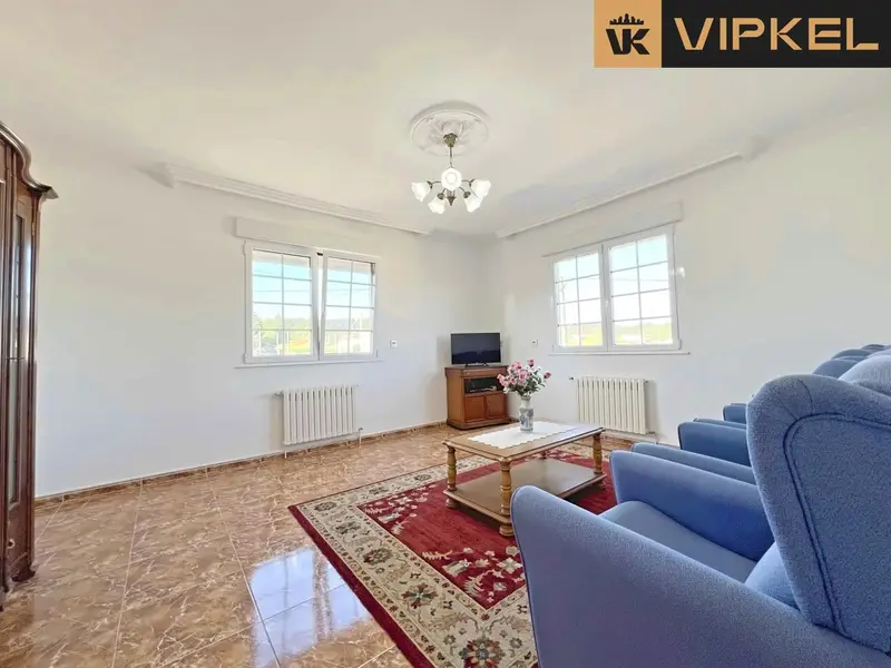 Venta de casa en Teo Población