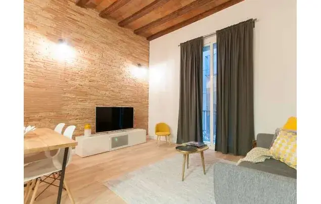 Apartamento 3 Dormitorios Barri Gotico Barcelona