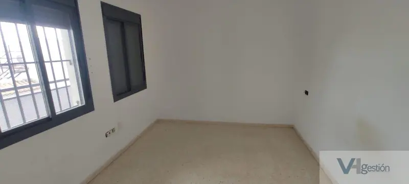 Venta Piso 3 dormitorios Villamartin Cadiz