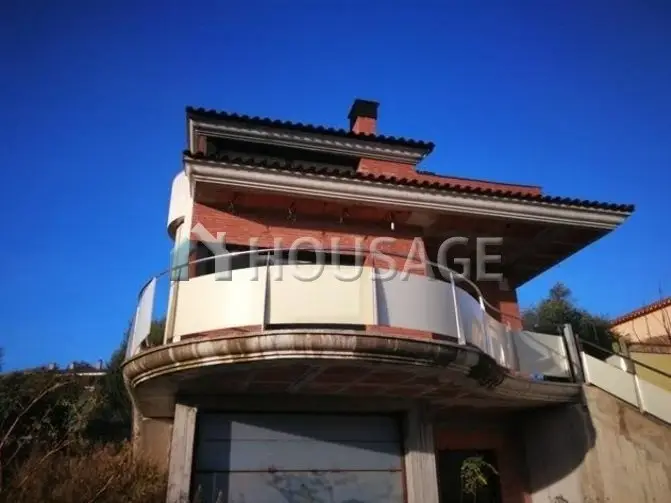 Casa en Venta en Masquefa 3 Dormitorios Jardin Cerca Estacion