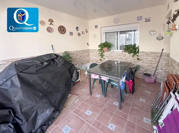 Bungalow en Jijona con Vistas a la Montana 5 Dormitorios 2 Banos