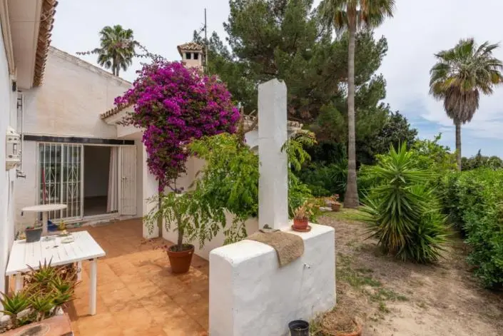 Villa en Calahonda 3 Dormitorios  Reforma Integral Vistas al Mar