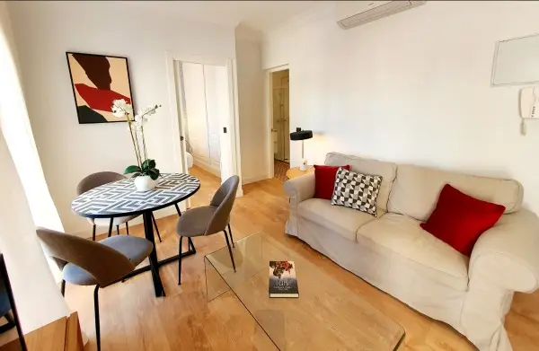 Apartamento en Madrid, Puerta del Ángel