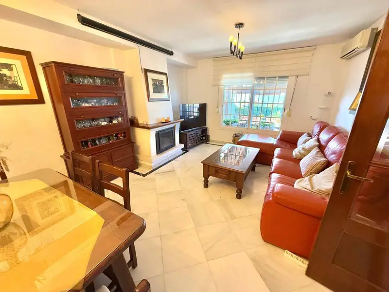 Adosado en Venta San Fernando Cádiz 157m2 Garaje Terraza Azotea